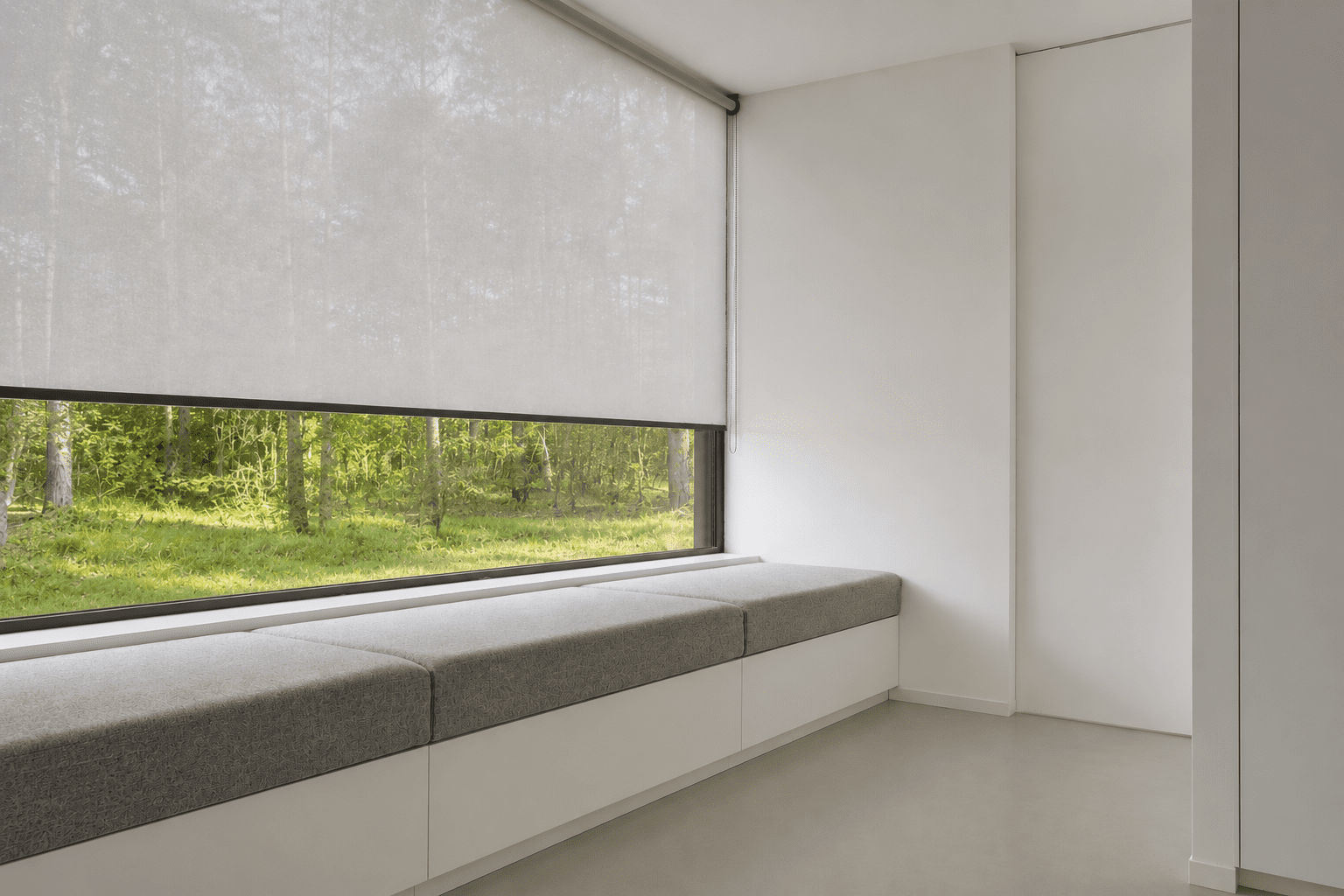 Classic roller blinds