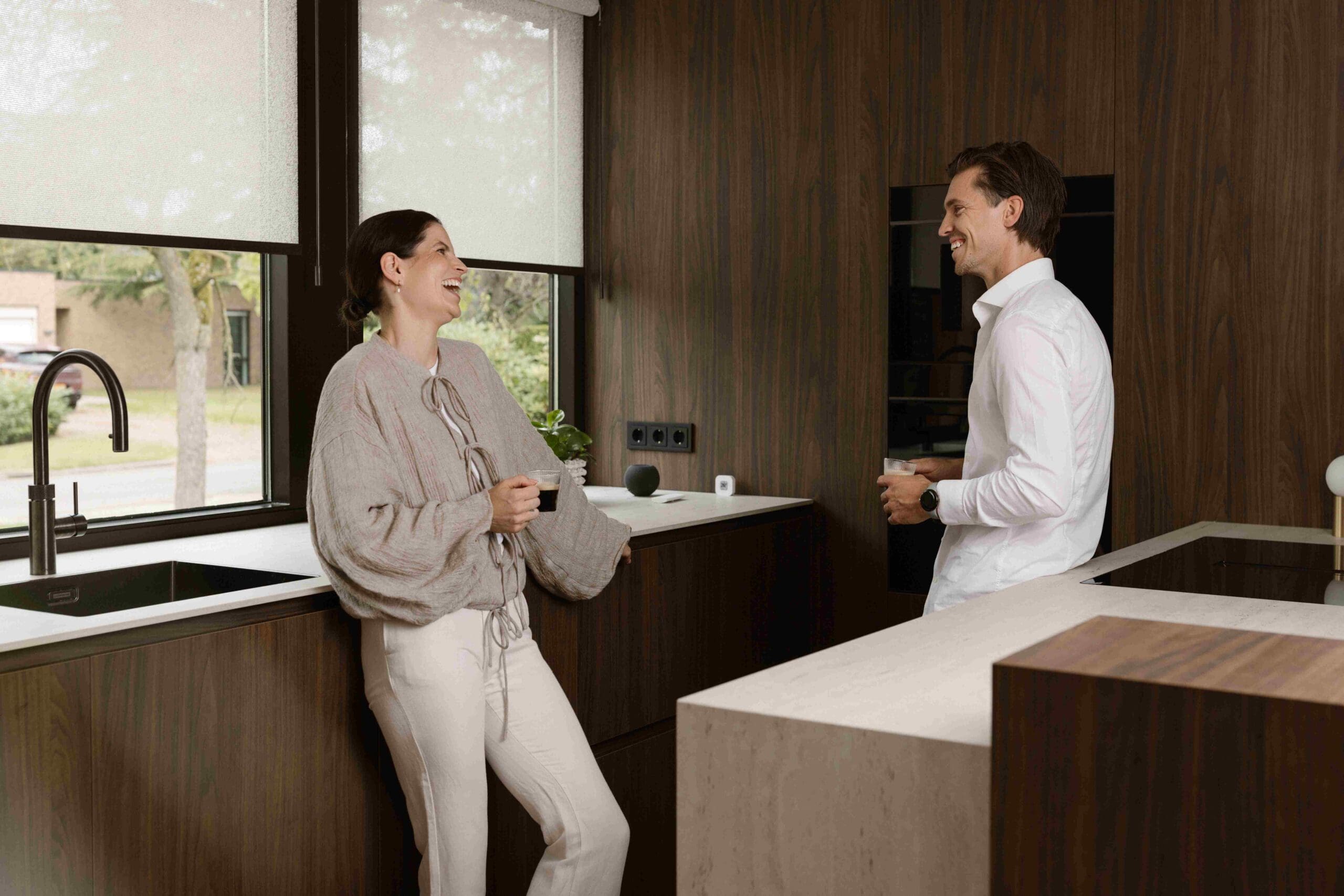 Key Benefits of Electric Roller Blinds foto