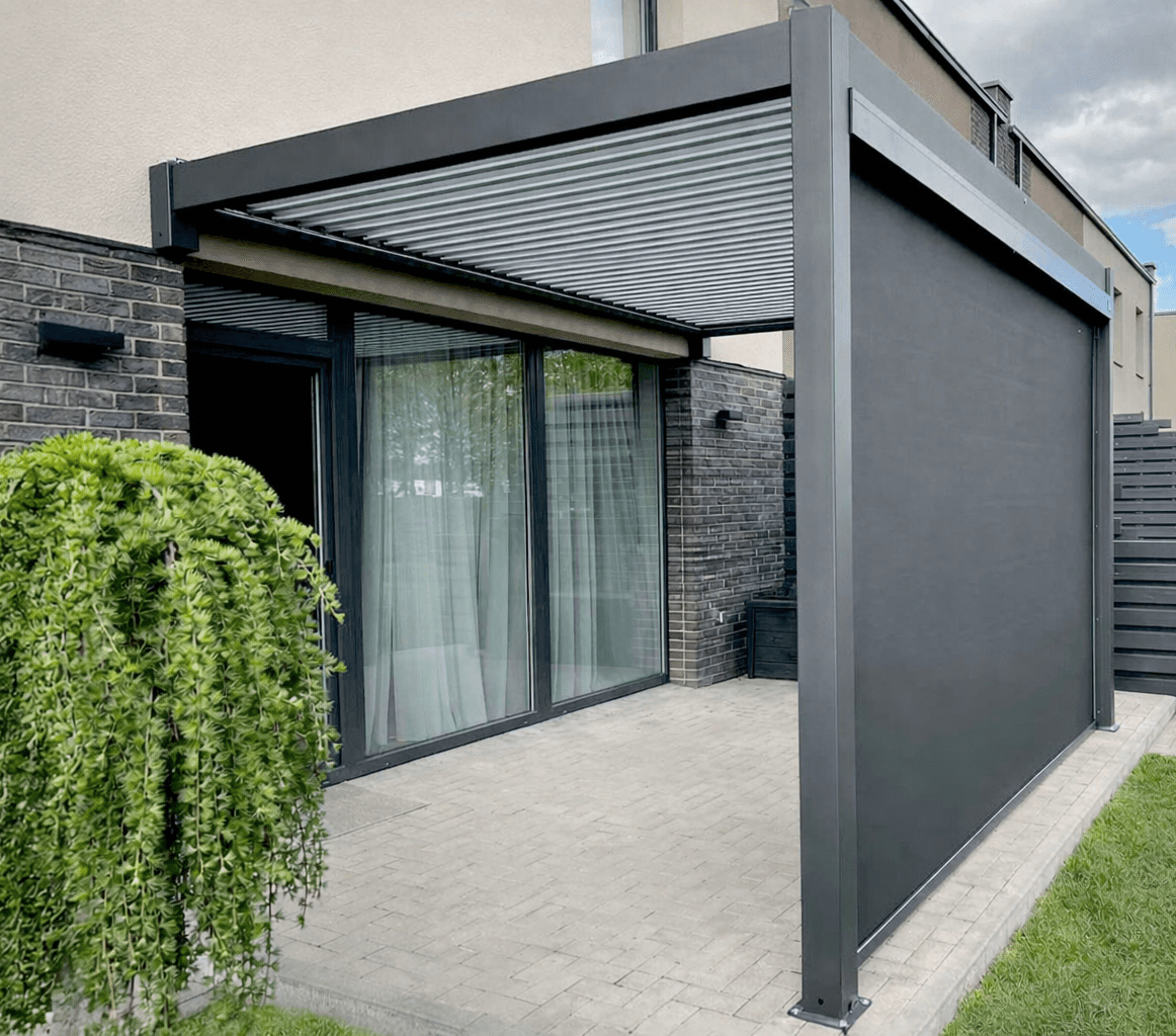 Fasado roletai pergola pavėsinėms